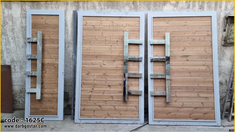 عکس درب های مدرن و خاص تلفیقی فلزی و چوب (درب پارکینگ, وروردی , ویلا و باغ)